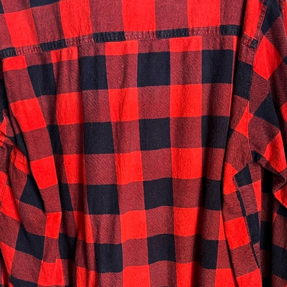 Sold Urban Renewal Flannel Top - Picture 4 of 6